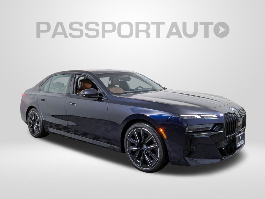 Certified 2023 BMW 740i RWD image 11