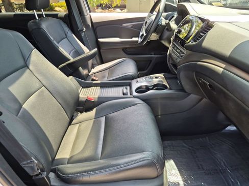 Used 2023 Honda Passport EX-L image 31