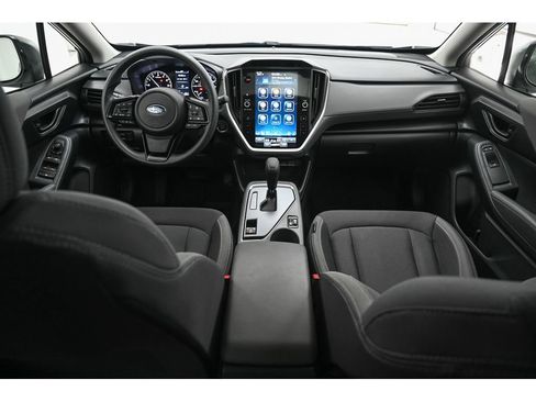 Used 2025 Subaru Crosstrek 2.0i Premium image 13