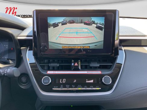 Used 2026 Toyota Corolla Cross LE FWD image 22