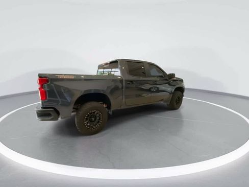 Used 2021 Chevrolet Silverado 1500 LT Trail Boss w/ Convenience Package II AWD/4WD image 8