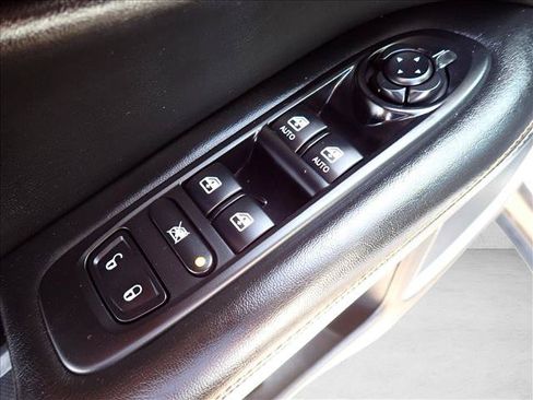 Used 2021 Jeep Compass Latitude w/ Convenience Group AWD/4WD image 14