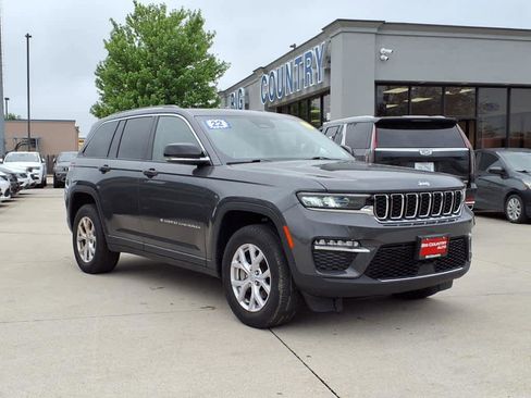 Used 2022 Jeep Grand Cherokee Limited AWD/4WD image 8