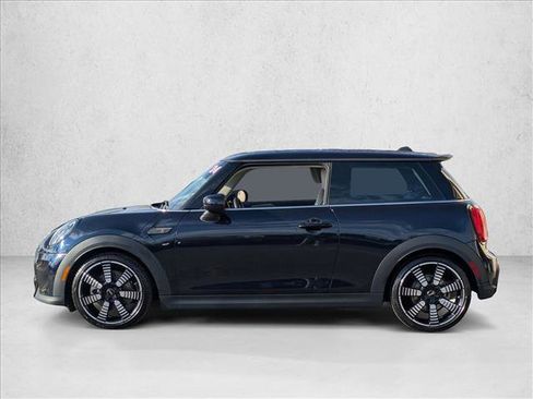 Used 2024 MINI Cooper S image 9