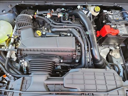 New 2025 Ford Maverick Lariat w/ 4K Tow Package image 20