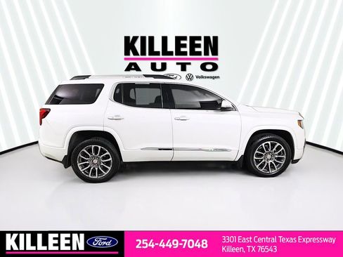 Used 2022 GMC Acadia Denali w/ Denali Technology Package image 9