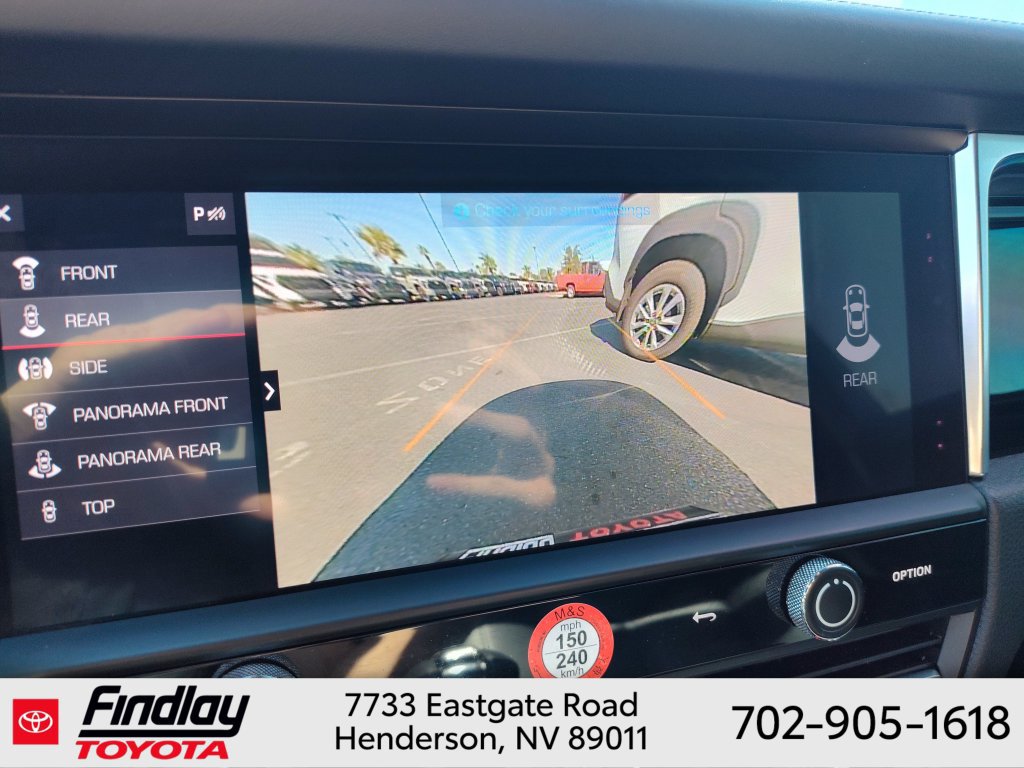 Used 2023 Porsche Macan Turbo AWD/4WD image 27