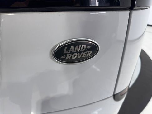 Used 2022 Land Rover Range Rover Velar S image 25