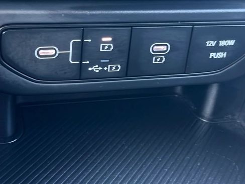 Used 2025 Kia K4 FWD image 30
