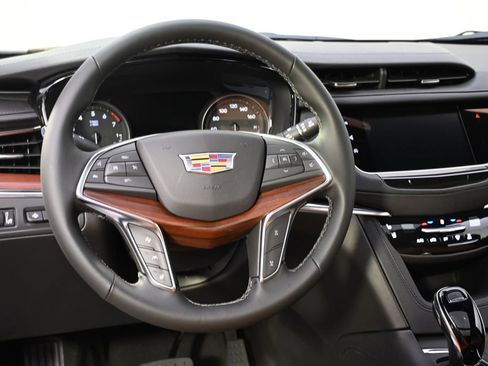 New 2026 Cadillac XT5 Premium Luxury w/ Driver Assist Package AWD/4WD image 12