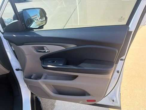Used 2016 Honda Pilot EX-L image 35