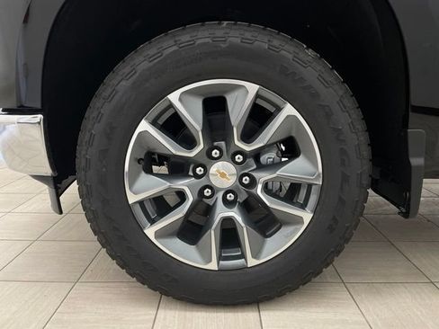 New 2026 Chevrolet Silverado 1500 LT AWD/4WD image 7