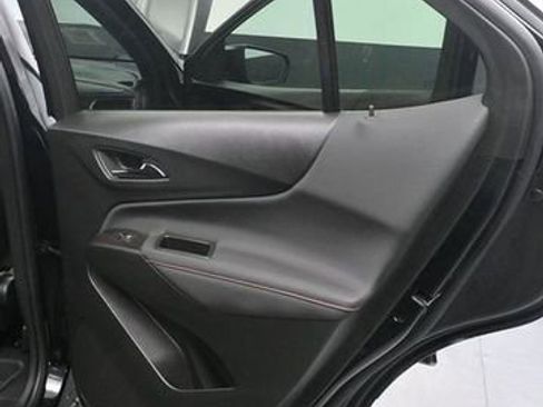 Used 2023 Chevrolet Equinox RS AWD/4WD image 23
