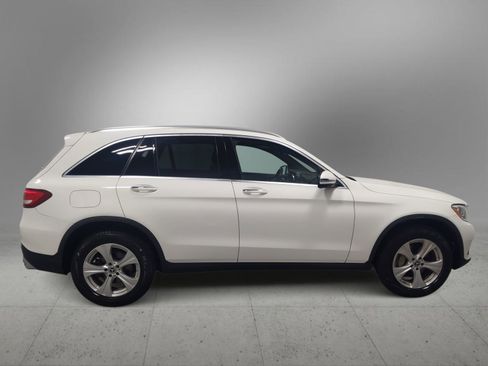 Used 2017 Mercedes-Benz GLC 300 image 11