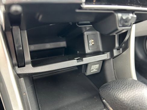 Used 2017 Honda Accord LX image 33