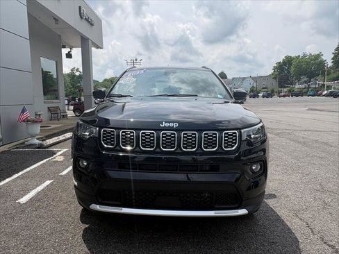 Certified 2025 Jeep Compass Limited AWD/4WD image 4