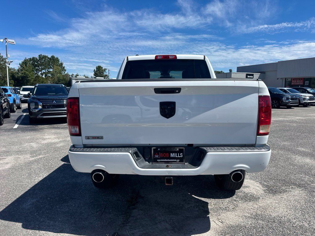 Used 2018 RAM 1500 Express w/ Express Value Package RWD image 4