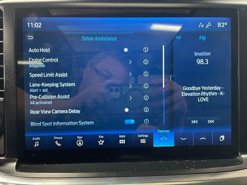 Used 2021 Ford F150 Lariat w/ Equipment Group 502A High image 27