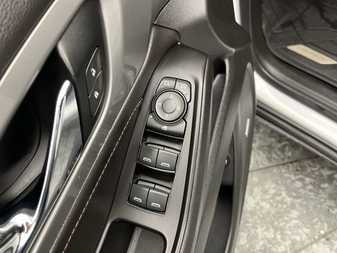 Used 2020 Chevrolet Traverse RS w/ LPO, Floor Liner Package image 8