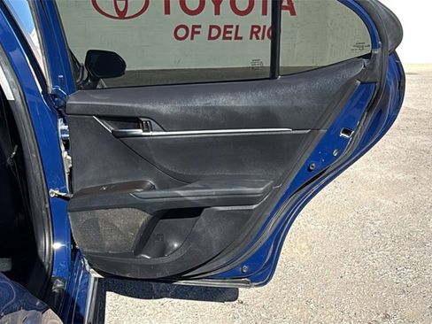 Used 2023 Toyota Camry SE image 25