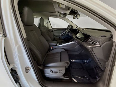 New 2025 Audi Q5 Premium Plus image 29