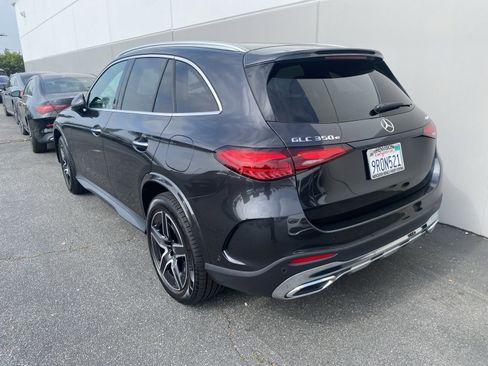 Used 2025 Mercedes-Benz GLC 350e 4MATIC image 4
