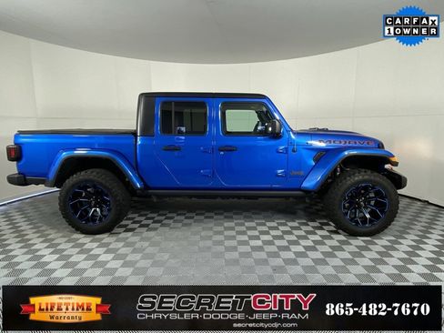 Used 2023 Jeep Gladiator Mojave w/ Trailer Tow Package image 8