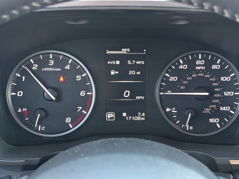 Used 2024 Subaru Ascent Premium w/ Convenience Package image 21