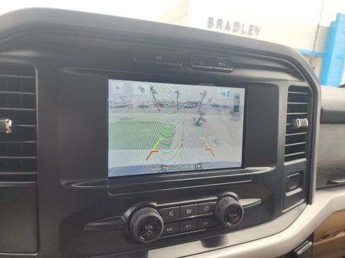 Used 2023 Ford F150 XLT image 28