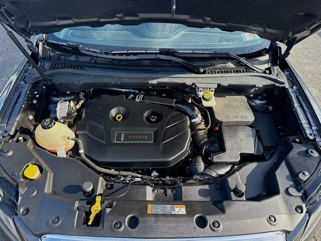 Used 2019 Lincoln MKC Premiere FWD image 30