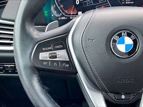 Used 2022 BMW X5 xDrive40i w/ Premium Package AWD/4WD image 22