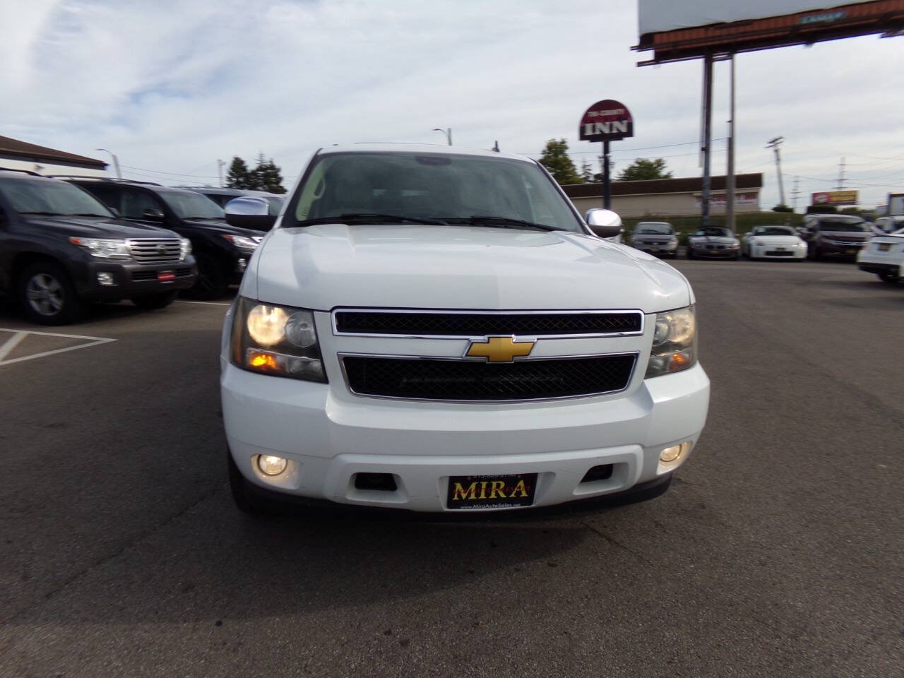 Used 2007 Chevrolet Suburban LTZ w/ LTZ Preferred Equipment Group AWD/4WD image 60