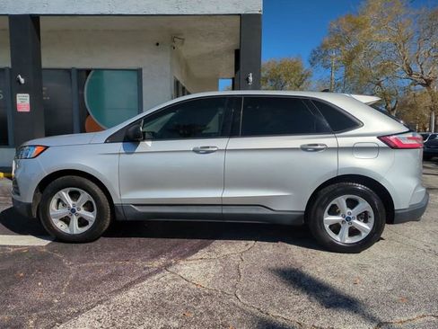 Used 2019 Ford Edge SE image 8
