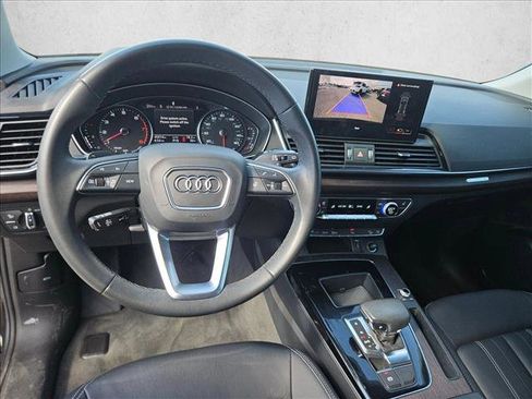 Used 2023 Audi Q5 2.0T Premium w/ Convenience Package AWD/4WD image 16