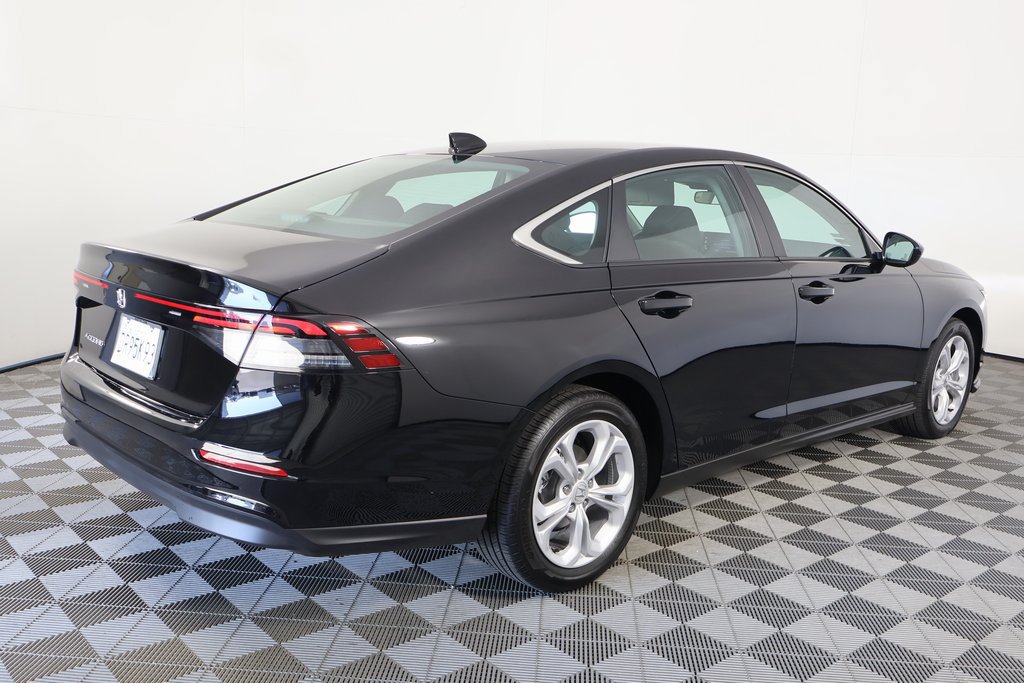 Used 2026 Honda Accord LX image 4