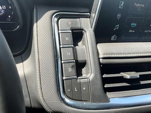 Used 2023 Chevrolet Tahoe Premier w/ Max Trailering Package AWD/4WD image 22