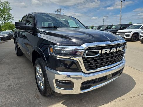New 2026 RAM 1500 Big Horn AWD/4WD image 14