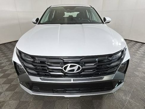 Used 2026 Hyundai Tucson SE FWD image 7