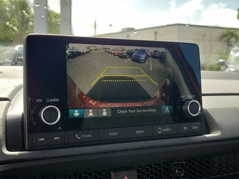 Used 2024 Honda CR-V EX image 26