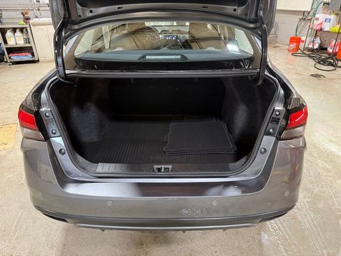 Used 2021 Nissan Versa S FWD image 26