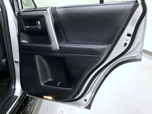 Used 2024 Toyota 4Runner SR5 image 18