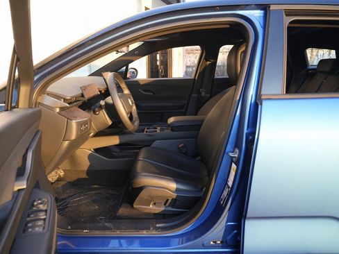 Used 2023 Fisker Ocean Extreme image 22