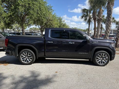 Used 2023 GMC Sierra 1500 Denali w/ Denali Reserve Package image 8