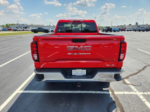 New 2025 GMC Sierra 1500 SLE w/ Preferred Package image 4