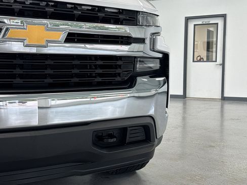 Used 2020 Chevrolet Silverado 1500 LT image 10