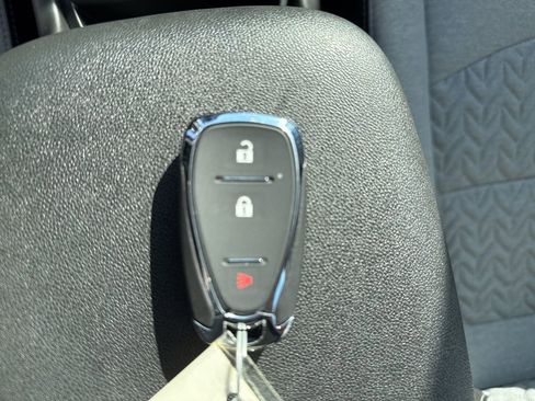 Certified 2024 Chevrolet Equinox LS image 49