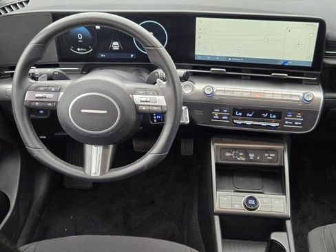 Certified 2025 Hyundai Kona SEL FWD image 27