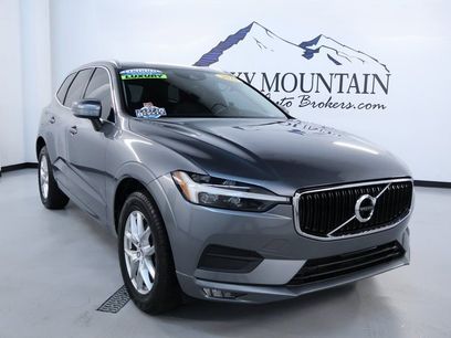 Used 2021 Volvo XC60 T5 Momentum