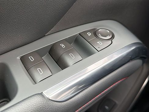 New 2026 Chevrolet Traverse Z71 w/ Enhanced Driving Package image 6