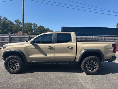 Used 2024 Chevrolet Colorado ZR2 w/ Technology Package
